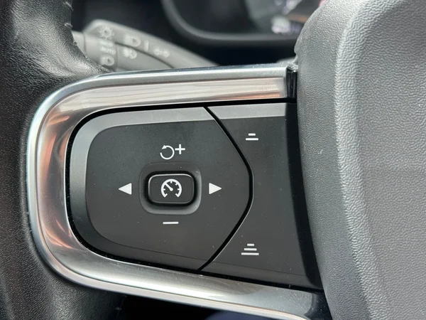 Volvo XC40 (2020) — foto 5 van 22