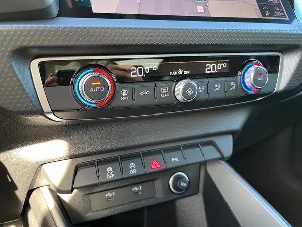 AUDI A1 Sportback (2025) — foto 7 van 21