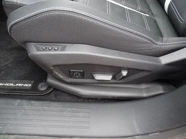 Opel Grandland (2025) — foto 8 van 23