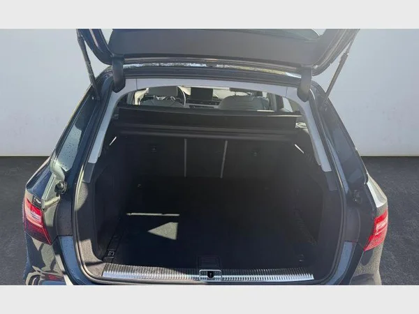 Audi A4 Avant (2021) — foto 21 van 29