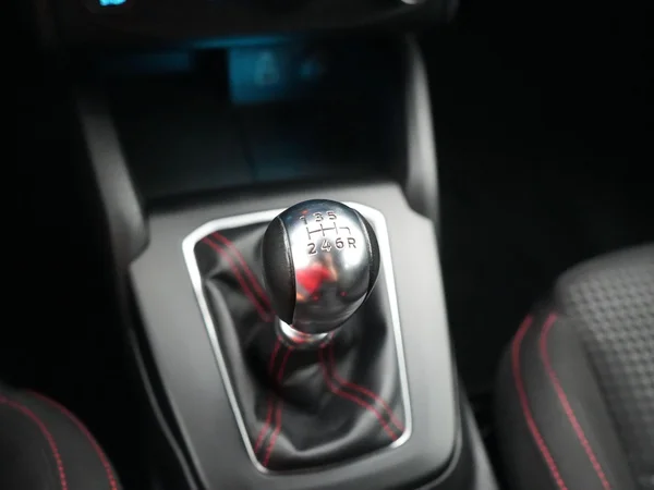 Ford Focus (2024) — foto 2 van 21
