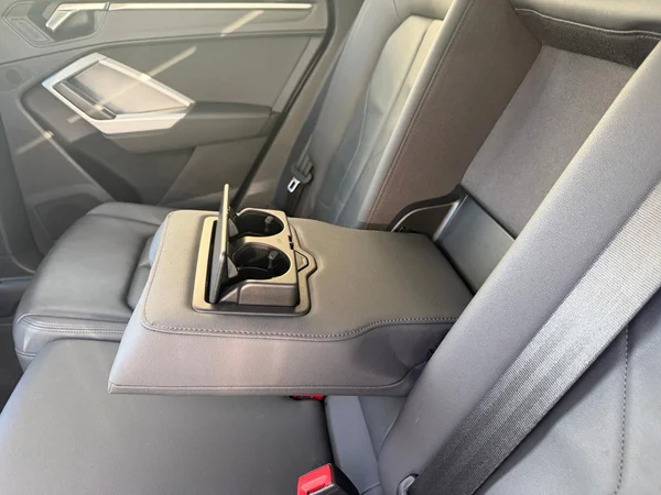 AUDI Q3 Dsl (2019) — foto 9 van 23
