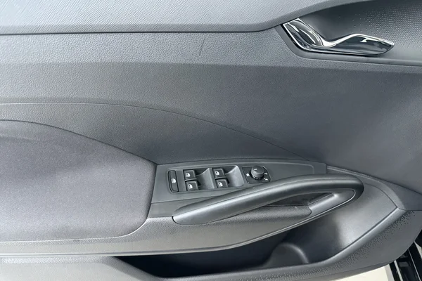 Skoda Fabia (2025) — foto 8 van 21