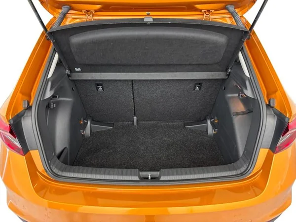 SKODA Fabia (2023) — foto 9 van 17