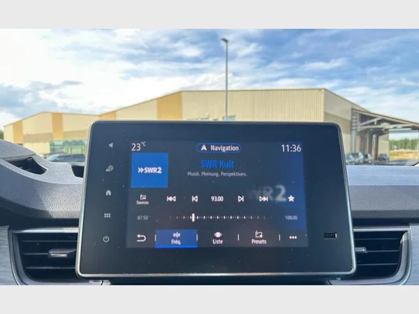 Nissan TOWNSTAR (2023) — foto 7 van 29