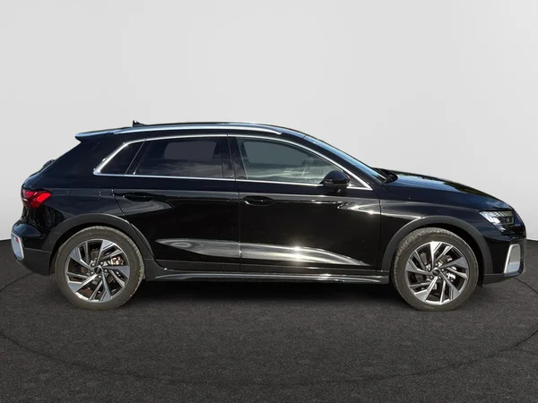 AUDI A3 Allstreet PHEV (2025) — foto 20 van 24