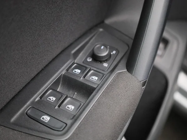 Volkswagen Tiguan (2022) — foto 27 van 48