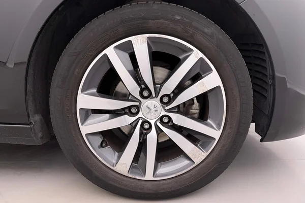 Peugeot 308 (2020) — foto 28 van 41