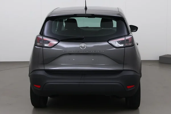 Opel Crossland (2022) — foto 22 van 27