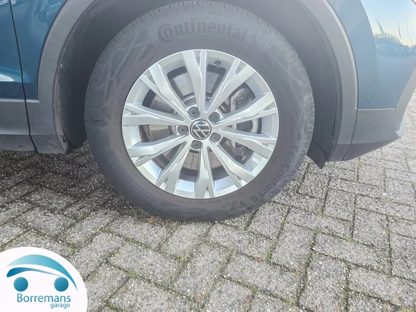 Volkswagen Tiguan (2023) — foto 5 van 40