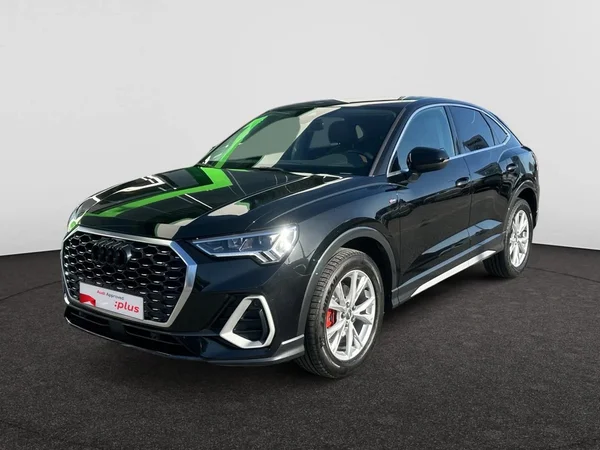 AUDI Q3 Sportback (2020) — foto 1 van 43