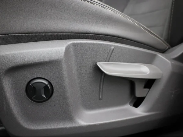 VOLKSWAGEN T7 California (2025) — foto 6 van 23