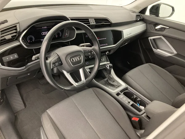 AUDI Q3 (2022) — foto 5 van 36
