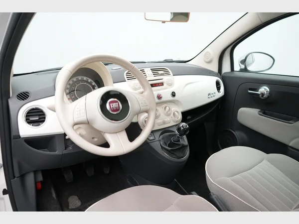 FIAT 500 (2014) — foto 9 van 20