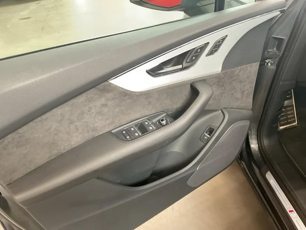 AUDI Q7 Dsl (2020) — foto 7 van 24