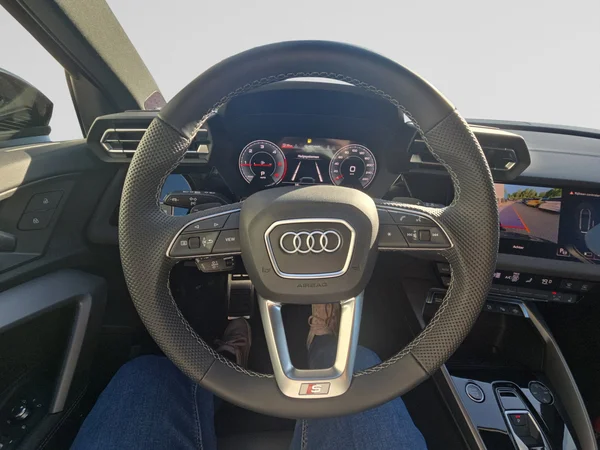 AUDI A3 Alltstreet (2025) — foto 17 van 24