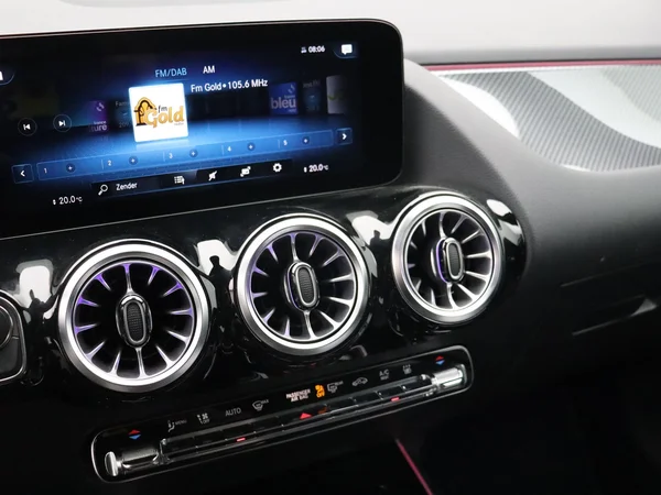 Mercedes-Benz B-Klasse (2021) — foto 5 van 24