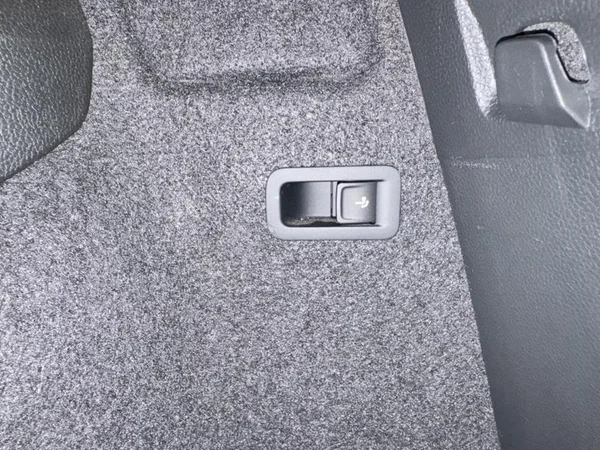 SKODA Karoq (2021) — foto 26 van 33