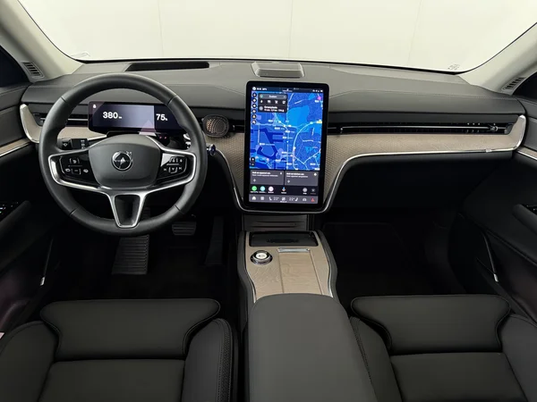 VOLVO EX90 (2025) — foto 32 van 32