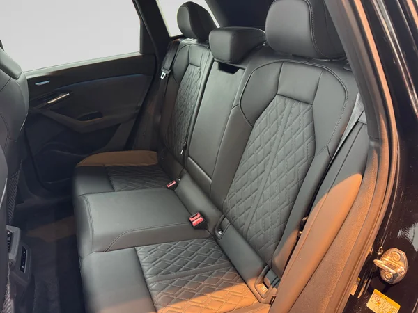 AUDI SQ6 e-tron (2026) — foto 8 van 23
