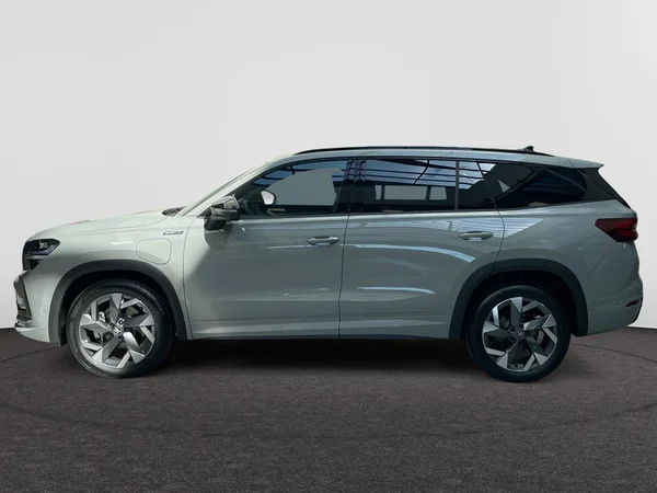 SKODA Kodiaq PHEV (2026) — foto 10 van 17
