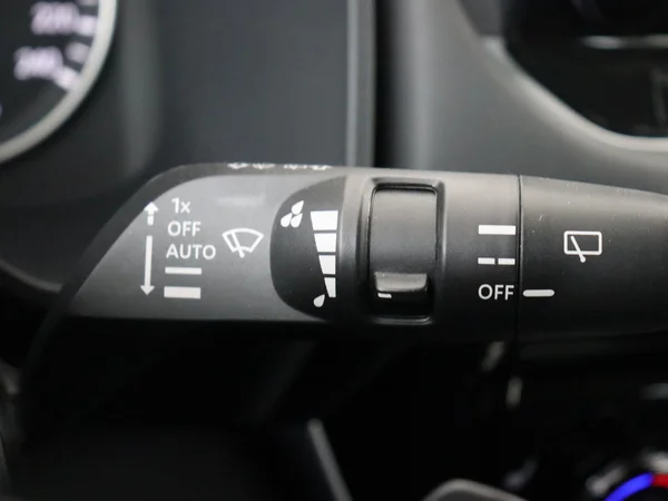 NISSAN Qashqai (2022) — foto 17 van 29