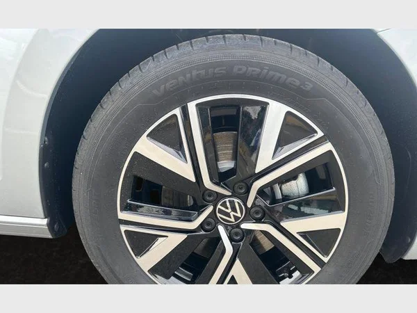 Volkswagen Touran (2026) — foto 20 van 21