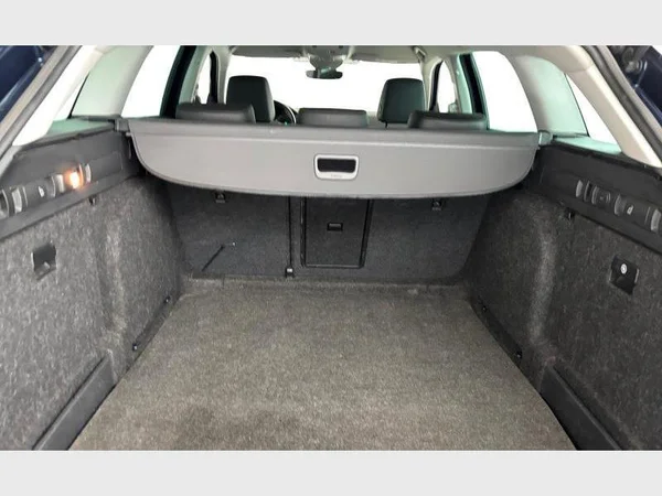 Skoda Superb Combi (2019) — foto 7 van 15