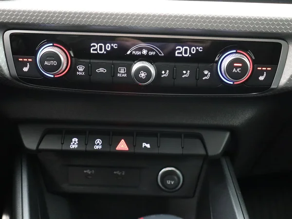AUDI A1 Sportback (2025) — foto 3 van 16