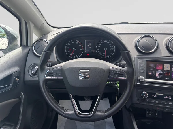 SEAT Ibiza 5P/D (2017) — foto 4 van 15