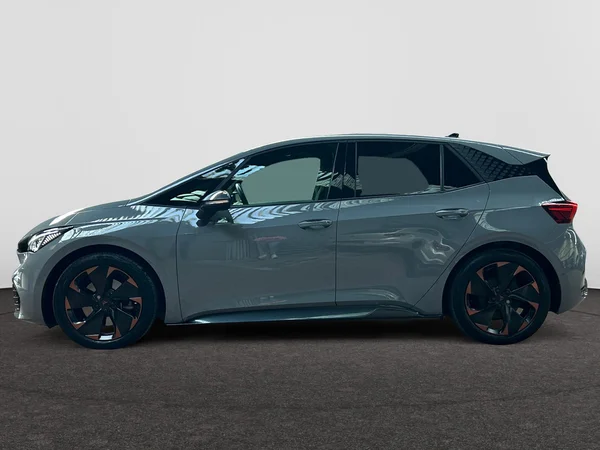 CUPRA Born (2023) — foto 10 van 18