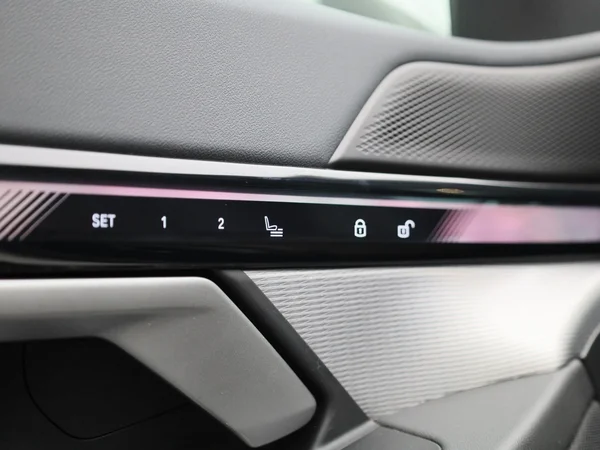 BMW i5 (2024) — foto 33 van 55