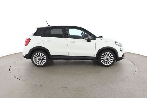 Fiat 500X (2021) — foto 13 van 16