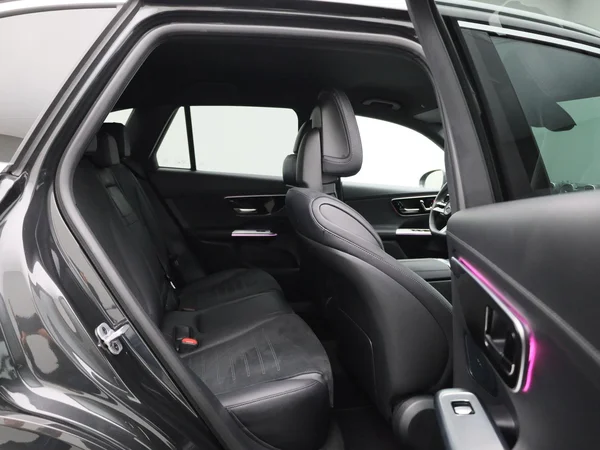 Mercedes-Benz GLC (2025) — foto 40 van 52