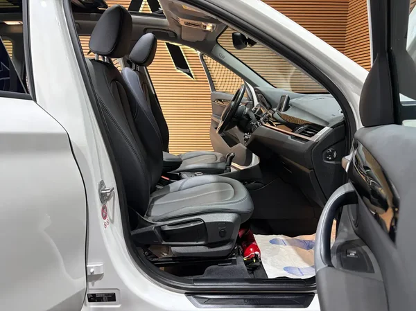 Bmw X1 (2016) — foto 10 van 25