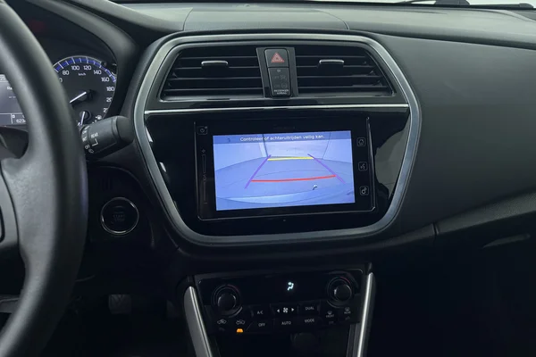 Suzuki SX4 S-Cross (2018) — foto 5 van 21