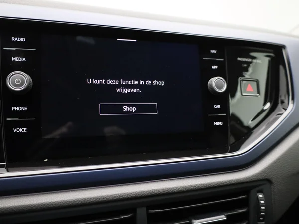Volkswagen Polo (2021) — foto 13 van 40