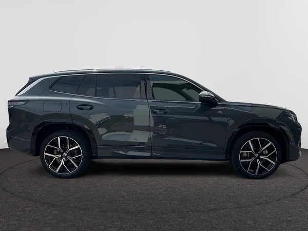 VOLKSWAGEN Tayron (2025) — foto 18 van 21