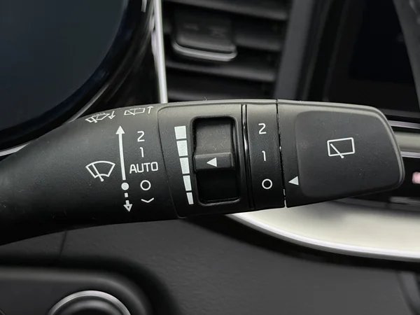 KIA XCeed (2022) — foto 17 van 32
