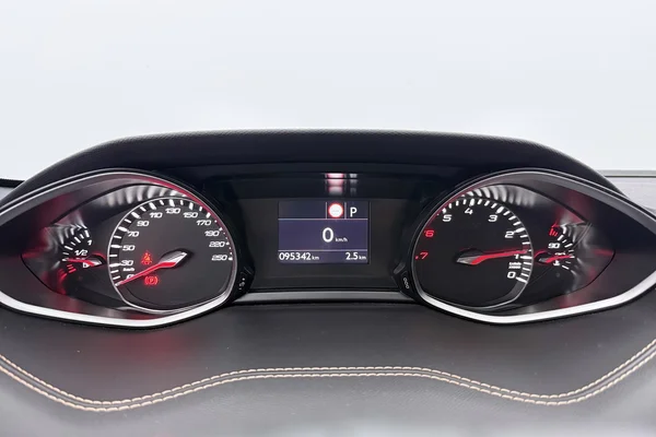 Peugeot 308 (2020) — foto 14 van 29