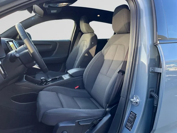 VOLVO C40 (2023) — foto 6 van 22