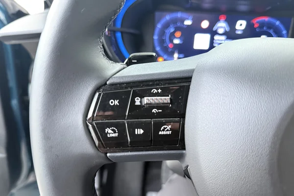 Alfa Romeo Junior (2025) — foto 6 van 20