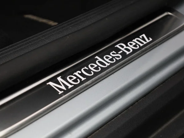 Mercedes-Benz GLC (2025) — foto 36 van 49