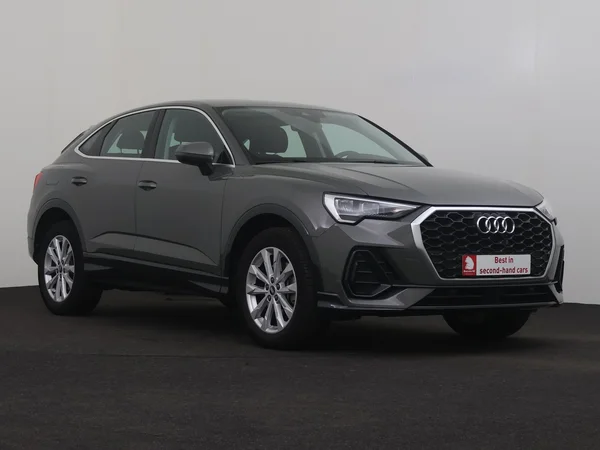 AUDI Q3 (2021) — foto 24 van 29