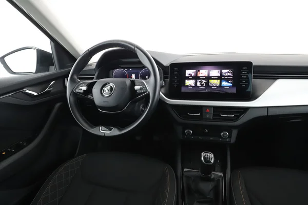 Skoda Kamiq (2022) — foto 4 van 16