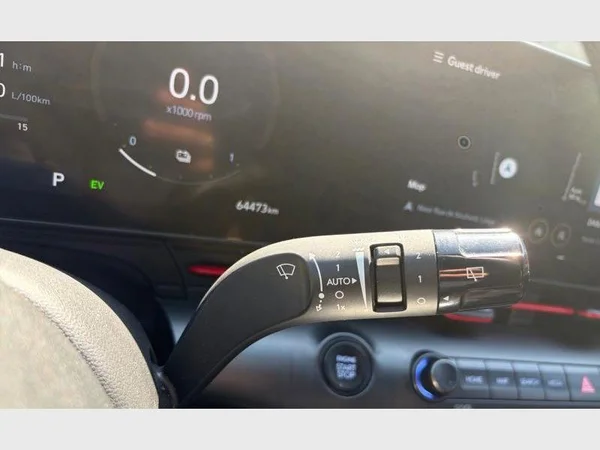Hyundai KONA (2023) — foto 11 van 29