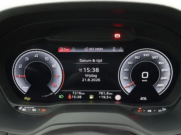AUDI Q2 (2025) — foto 4 van 26
