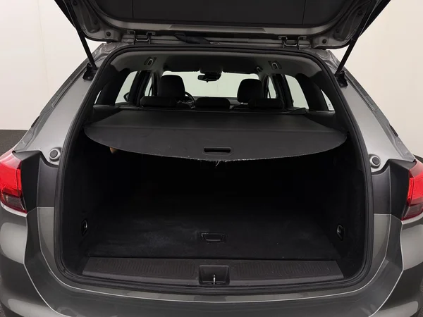 OPEL Astra (2021) — foto 8 van 27