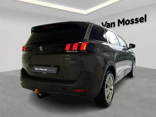 Peugeot 5008 (2019) — foto 21 van 26