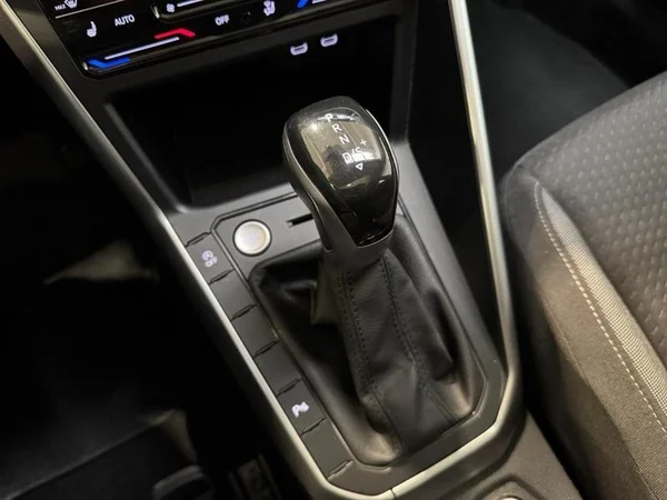 VOLKSWAGEN Taigo (2022) — foto 20 van 29
